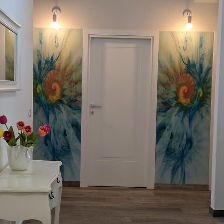 Appartamento Con Tre Stanze Da Letto Velence Kültér fotó